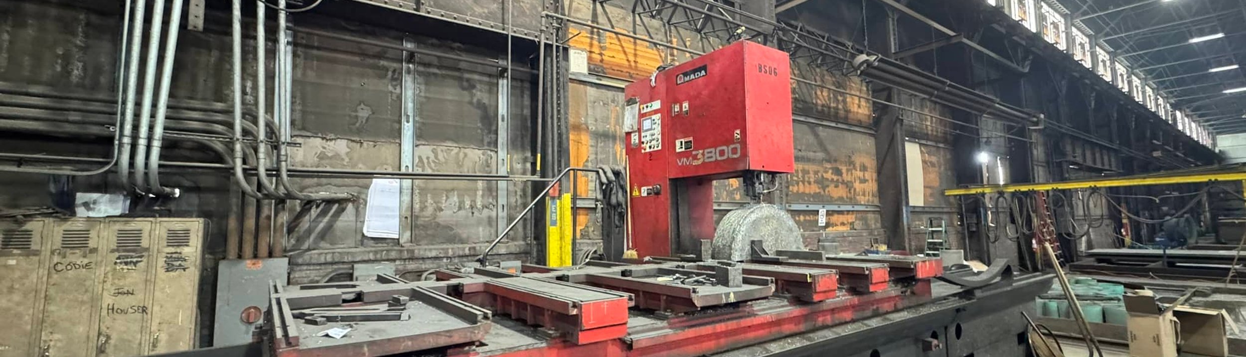 Heavy-duty planer mill processing titanium slab at MSI Corporation