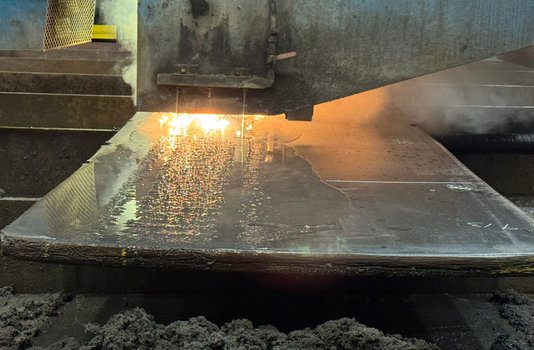 Gantry belt grinding titanium plate